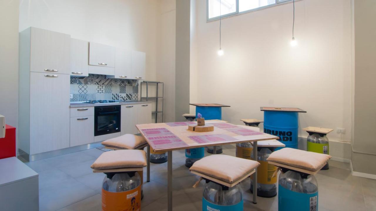Hostelleria Trapani Bagian luar foto